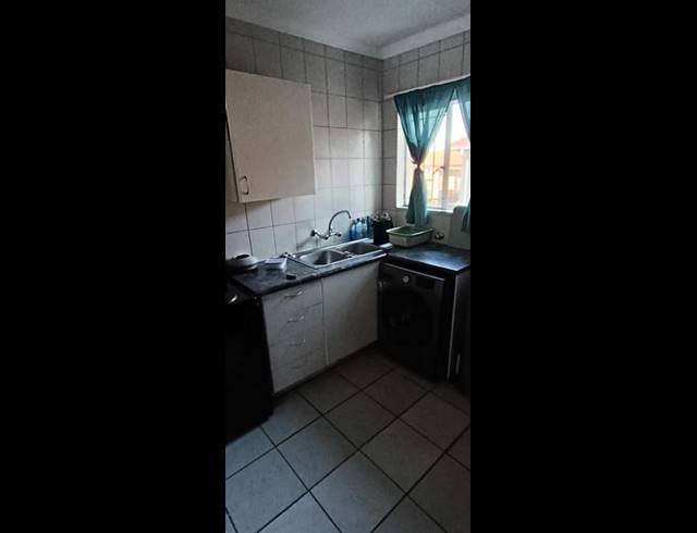 2 BEDROOM APARTMENT FOR SALE IN BOKSBURG